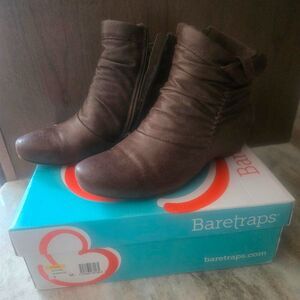 Baretraps Sakari Mushroom booties